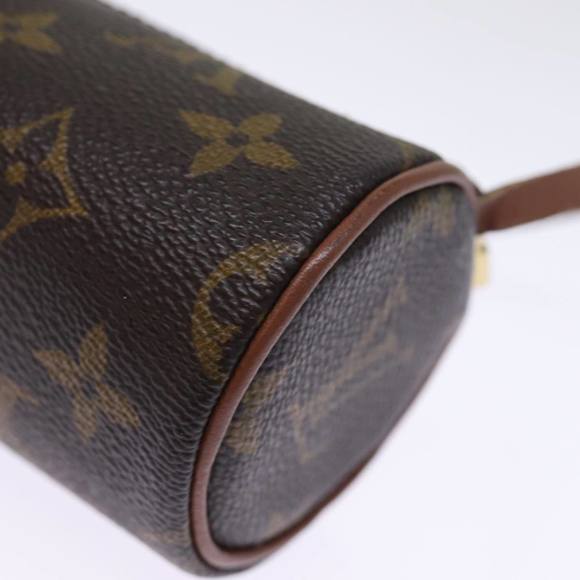 LOUIS VUITTON Monogram Papillon Pouch LV Auth 75515 - Picture 16 of 16